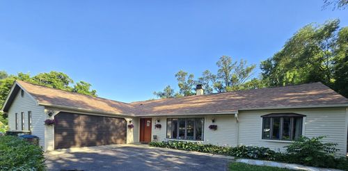 1909 W 56th St, La Grange Highlands, IL, 60525-3344 | Card Image