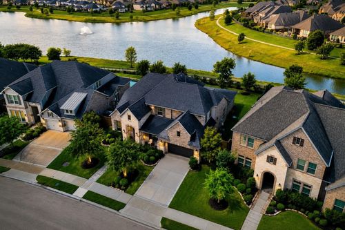 6539 Woodleaf Lake Loop, Katy, TX, 77493-7959 | Card Image