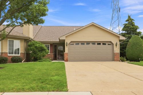 2043 27th Ave, Kenosha, WI, 53140-6308 | Card Image