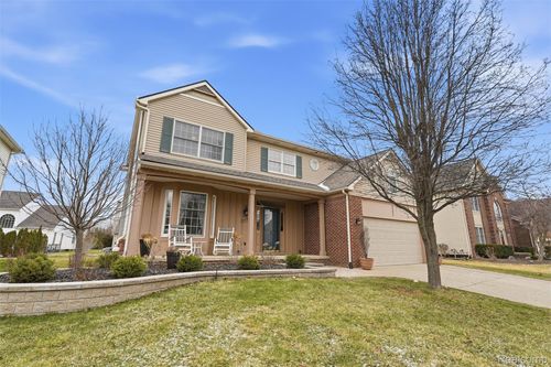 1090 Polo Dr, South Lyon, MI, 48178-5322 | Card Image