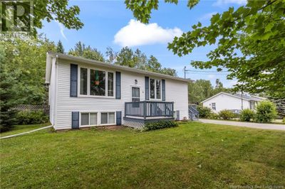 4 Fairview Dr, House other with 4 bedrooms, 2 bathrooms and null parking in Salisbury NB | Image 2