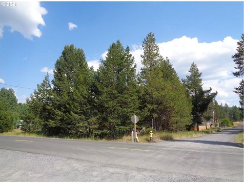 2-8800 Main St, Crescent, OR, 97733 | Card Image