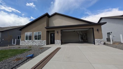 1723 Rusty Rivet Rd, Fruita, CO, 81521-9431 | Card Image