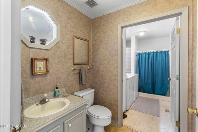 140 E Semmes-41 | Image 41