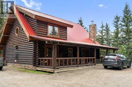 4147 587 Highway, Mountain View County, AB, T0M0K0 | Card Image