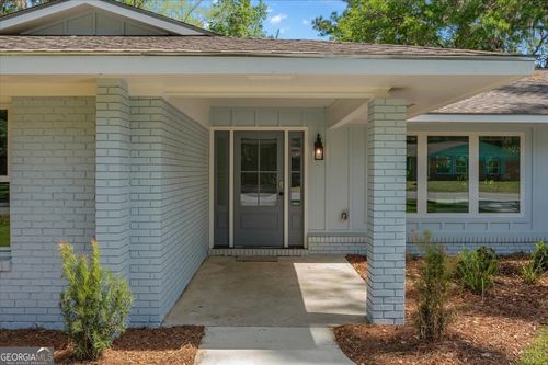 279 King Cotton Rd, Brunswick, GA, 31525-2172 | Card Image