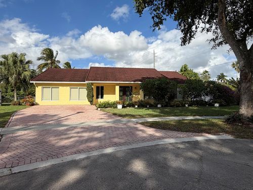 8619 Sw 51st St, Cooper City, FL, 33328-4301 | Card Image