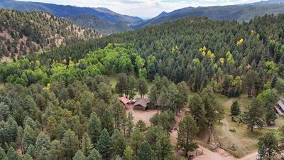 134 Broken Wheel Road, House other with 2 bedrooms, 2 bathrooms and 4 parking in Woodland Park CO | Image 3