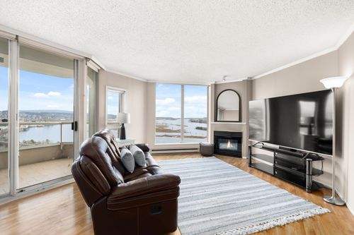 1404-71 Jamieson Crt, New Westminster, BC, V3L5R4 | Card Image