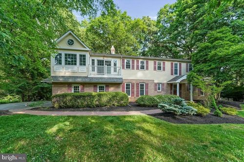 686 Limehouse Rd, WAYNE, PA, 19087-2856 | Card Image