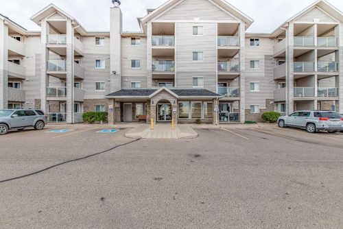 418-1648 Saamis Dr Nw, Medicine Hat, AB, T1C4X1 | Card Image