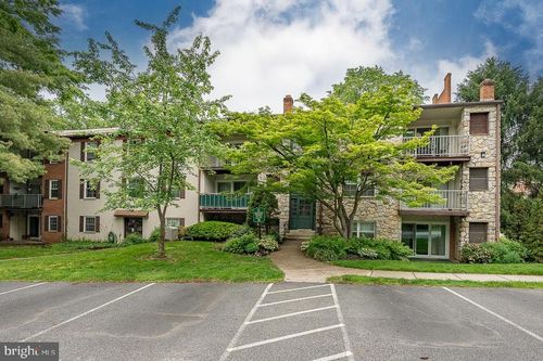 262-262 Drummers Ln, WAYNE, PA, 19087-1539 | Card Image