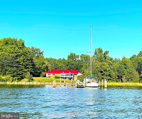 404 Woodbrook Dr, Lancaster, VA, 22503-3638 | Card Image