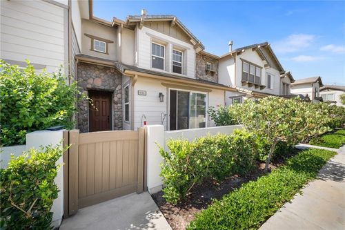18065 Magee Ln, Yorba Linda, CA, 92886-8678 | Card Image