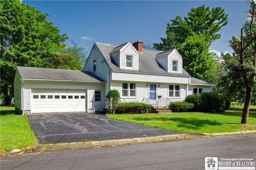 80 Chambers St, Jamestown, NY, 14701-7744 | Card Image