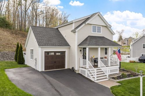 23 Dobson Cir, Leominster, MA, 01453 | Card Image