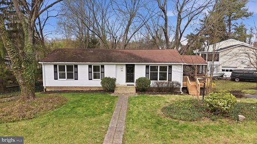 126 Applewood Ct, HAMILTON, VA, 20158-9736 | Card Image