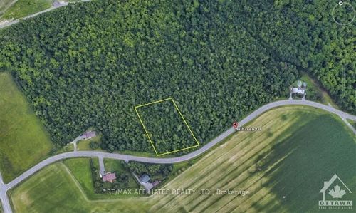 2611 Wilhaven Dr, Cumberland, ON, K4C1L1 | Card Image