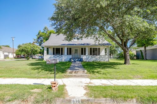 575 W Green St, Stephenville, TX, 76401-3308 | Card Image