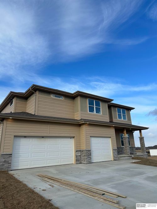 10418 Sherman St, Papillion, NE, 68046-5981 | Card Image