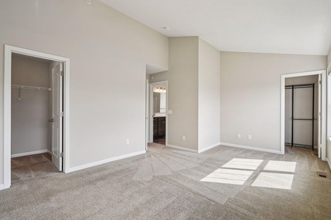 30-web-or-mls-- 8169 Central Park Way-1806-026.jpg | Image 30