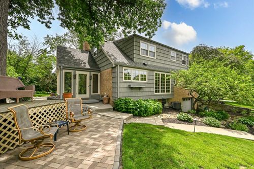 N68W13566 Ranch Road, Menomonee Falls, WI, 53051 | Card Image