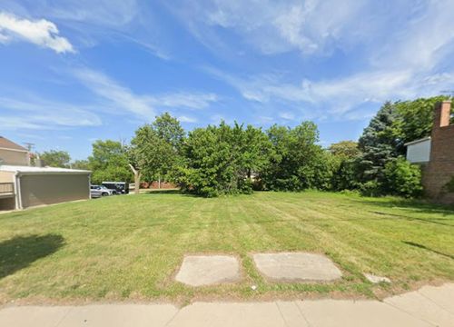 1827 Chicago Rd, Chicago Heights, IL, 60411-4169 | Card Image