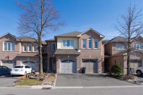 56-5420 Fallingbrook Dr, Mississauga, ON, L5V2H6 | Card Image