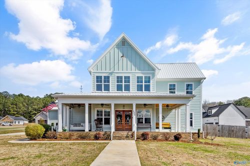 128 Carlton Rd, Scottsboro, AL, 35769-9100 | Card Image