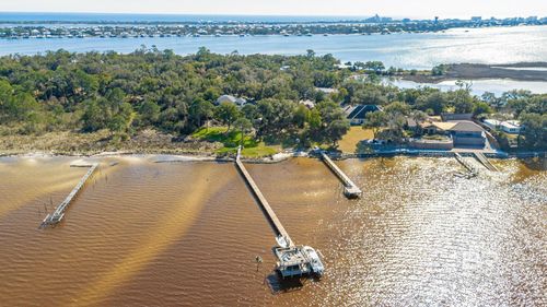 15000 Innerarity Point Rd, Pensacola, FL, 32507-8309 | Card Image