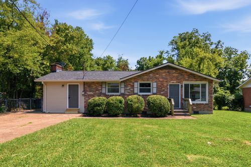 3218 Moorewood Dr, Nashville, TN, 37207-2414 | Card Image