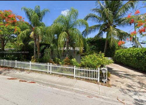 2120 Sw 42nd Ter, Fort Lauderdale, FL, 33317-6314 | Card Image