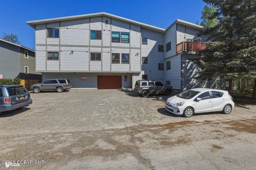 11-329 E 14th Ave, Anchorage, AK, 99501-5291 | Card Image