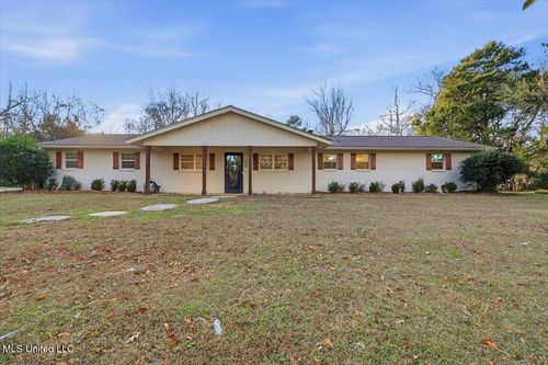 1700 Linda Dr Nw, Clinton, MS, 39056-3154 | Card Image