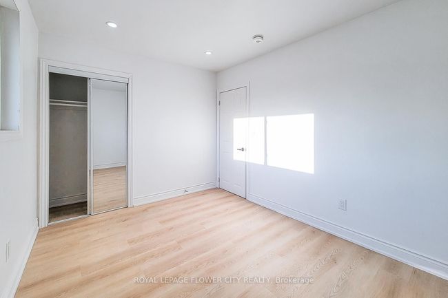 56 Moxley Dr, House other with 6 bedrooms, 4 bathrooms and 5 parking in Hamilton ON | Image 16