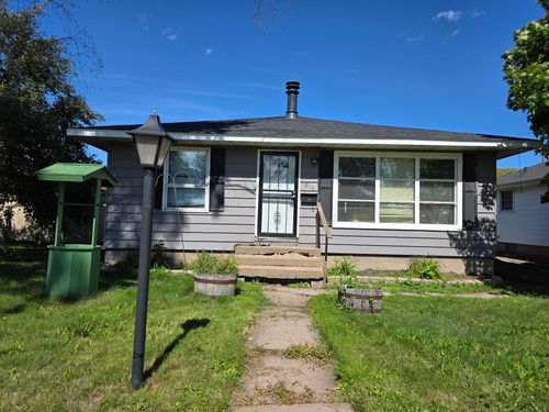 913 9th St S, Virginia, MN, 55792-3202 | Card Image