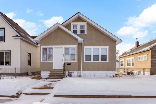 892 Cook Ave E, Saint Paul, MN, 55106-3217 | Card Image