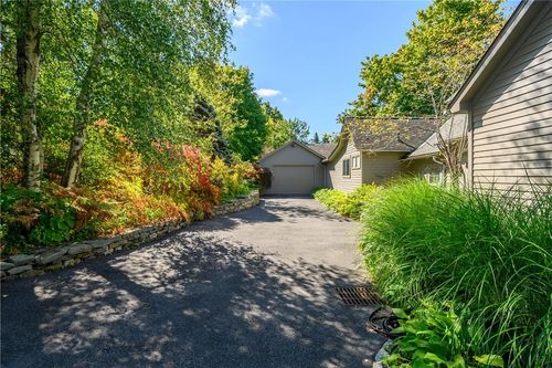 139 Old Quaker Hill Rd, Pawling, NY, 12564-3446 | Card Image