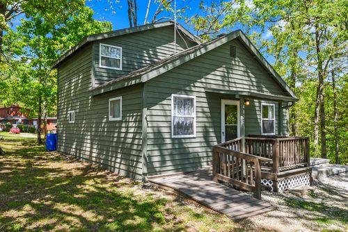 4027 Buckeye Road, Merriam Woods, MO, 65740 | Card Image
