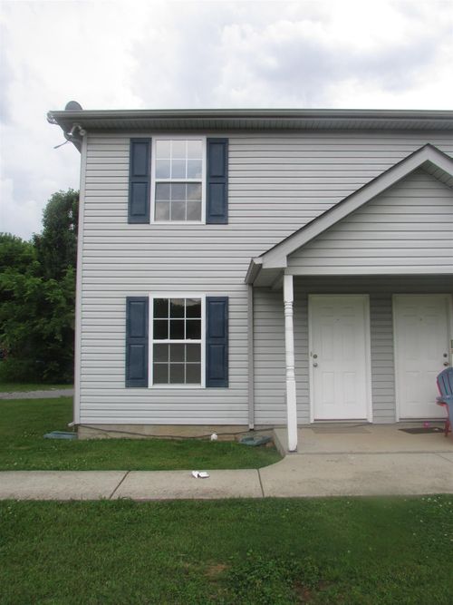 4311 Cap Davis Ct, Murfreesboro, TN, 37129-1428 | Card Image