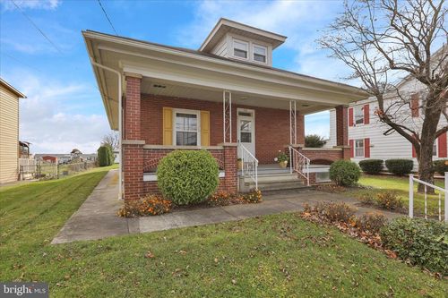 501 Main St, Mohrsville, PA, 19541-8791 | Card Image