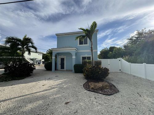 1315-1315 Royal Palm Dr, Key Largo, FL, 33037-2551 | Card Image