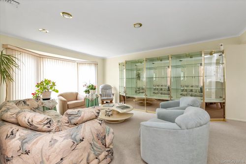 2263 Cameron Avenue, Hempstead, NY, 11566 | Card Image