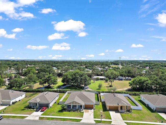 13401 Lake Yale View Loop, House other with 4 bedrooms, 3 bathrooms and null parking in GRAND ISLAND FL | Image 33