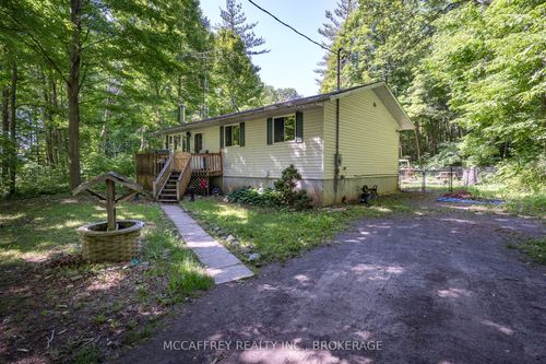 1670 Pine Grove Rd, Marlbank, ON, K0K2L0 | Card Image