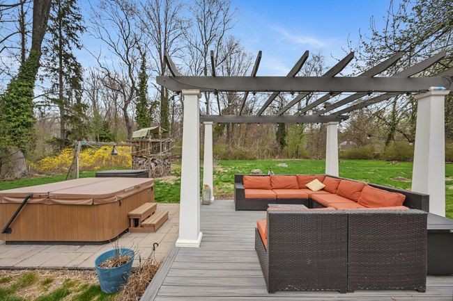 2214 Huntington Tpke, House other with 3 bedrooms, 2 bathrooms and null parking in Trumbull CT | Image 36