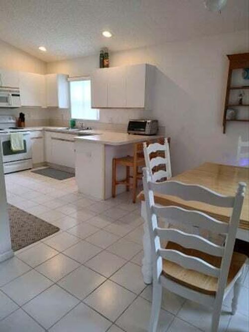 1899 Oak Berry Cir, Wellington, FL, 33414-6113 | Card Image