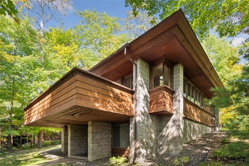 2261 20th St, COMSTOCK, WI, 54826-6426 | Card Image