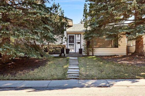 111 Allandale Close Se, Calgary, AB, T2H1W1 | Card Image
