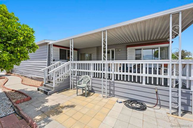 SPC-508 - 5001 W Florida Ave, Home with 2 bedrooms, 2 bathrooms and 2 parking in Hemet CA | Image 5